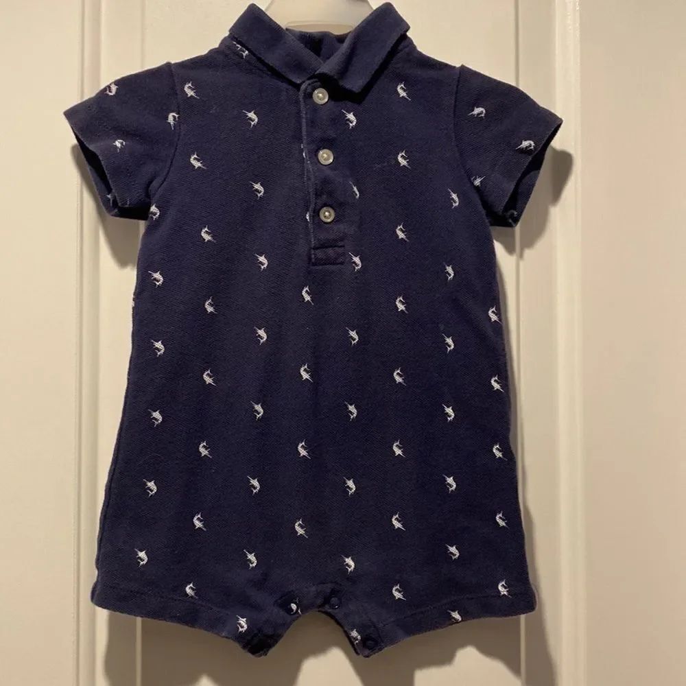 Carter’s romper size 9m - Picture 1 of 3